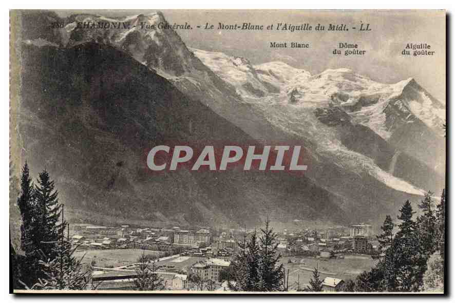 Chamonix - Vue Générale - Le Mont-Blanc et l'Aiguille du Midi - LL