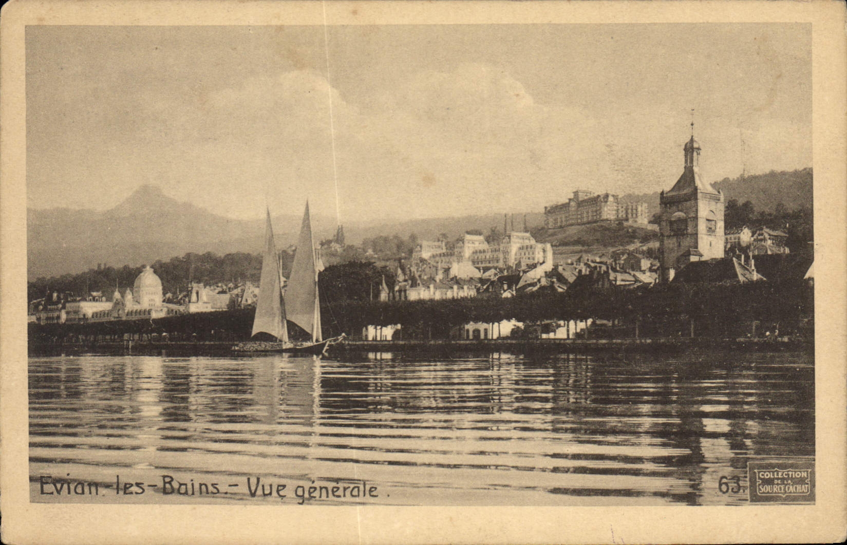 CPA Evian les Bains Vue generale 