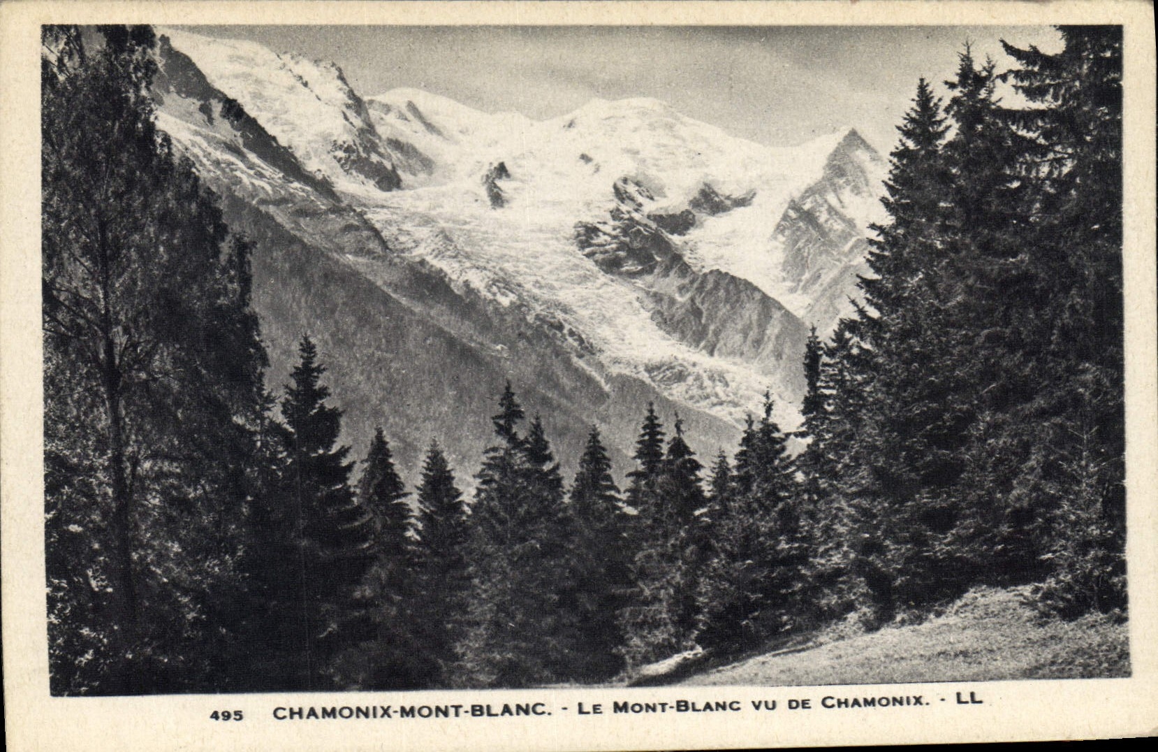 CPA Chamonix Mont Blanc Le Mont Blanc vu de Chamonix 
