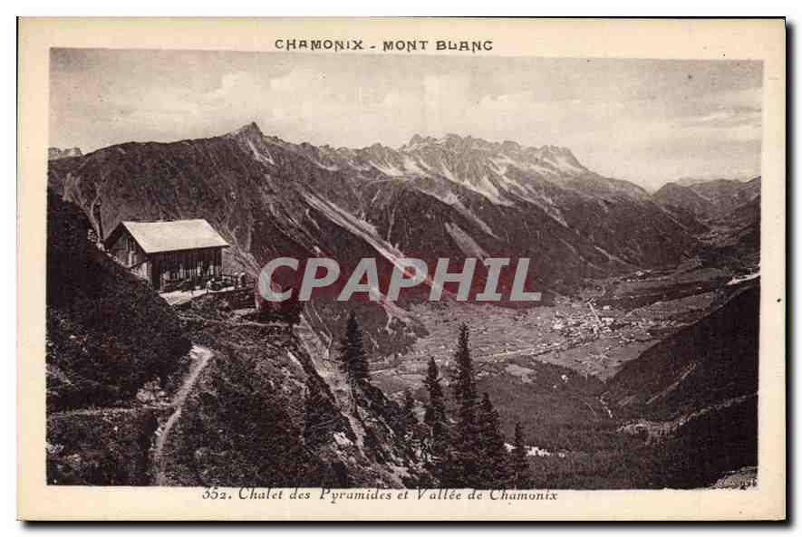 CPA Chamonix Mont Blanc Chalets des Pyramides et Vallee de Chamonix 