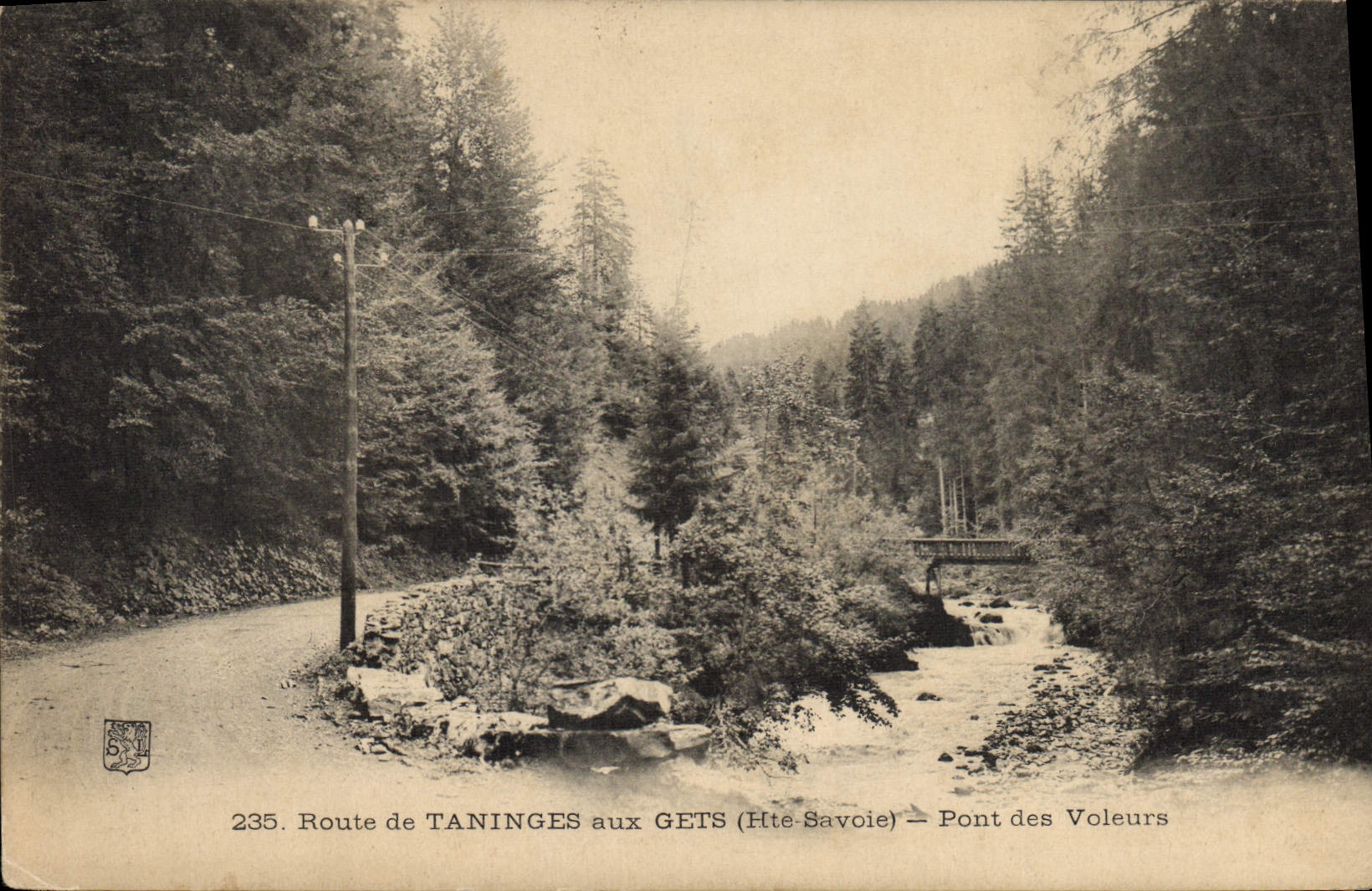 Route de Taninges aux Gets (Ht Savoie) — Pont des Voleurs
