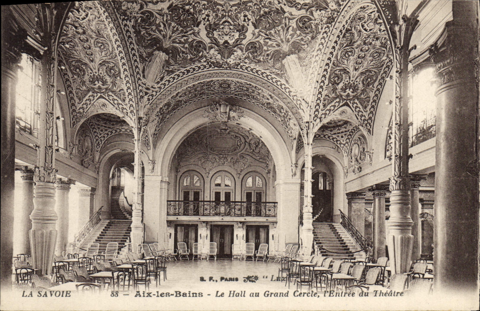 CPA Aix les Bains le Hall au Grand Cercle l'Entree du Theatre 
