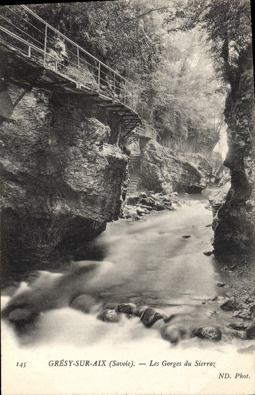 CPA Gresy sur Aix Savoie Les Gorges du Sierroz 