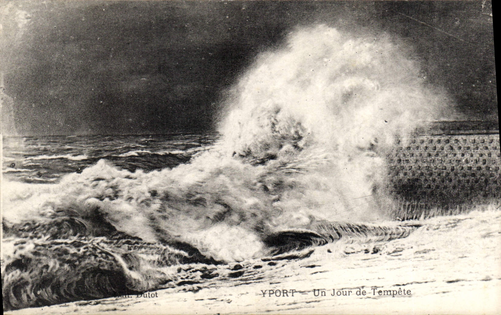 CPA Un Jour de Tempete Yport
