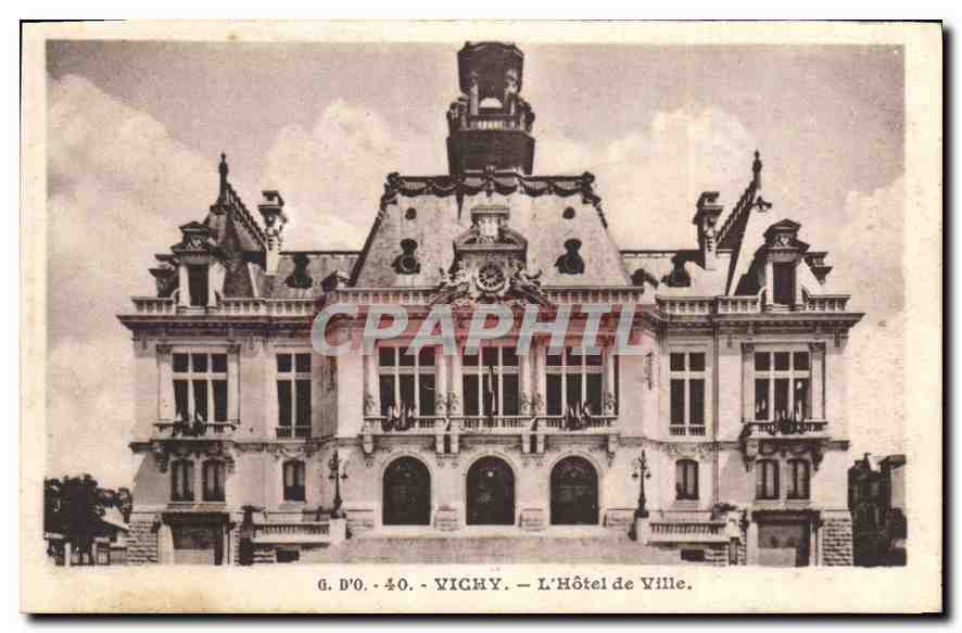 CPA Vichy L'Hotel de Ville 