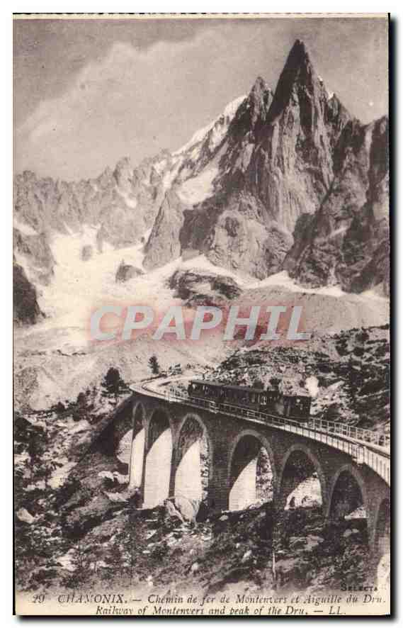 CPA Chamonix Chemin de fer de Montenvers et Aiguille du Dru Train