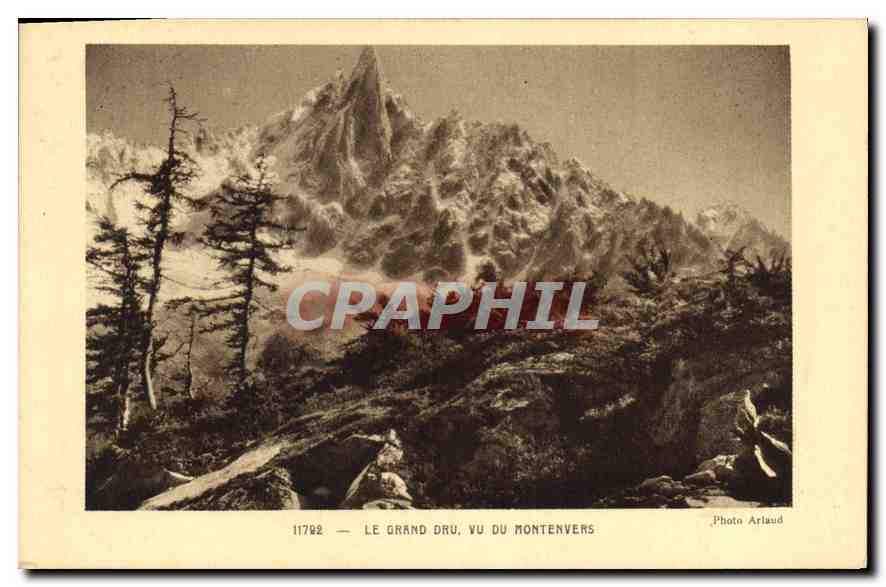 CPA Le Grand Dru vu du Montenvers 