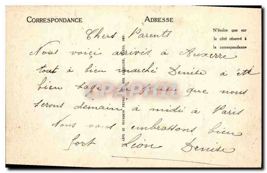 CPA Auxerre le Pont Paul Bert ce pont qu'on apelle aussi le Vieux Pont sert a Franchire l'Yonne quan — Verso