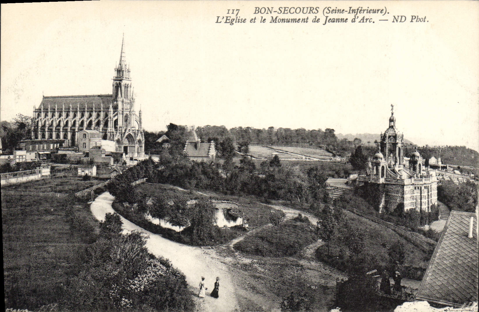 CPA Bon Secours Seine Inferieure l'eglise et le Monument de Jeanne d'Arc 