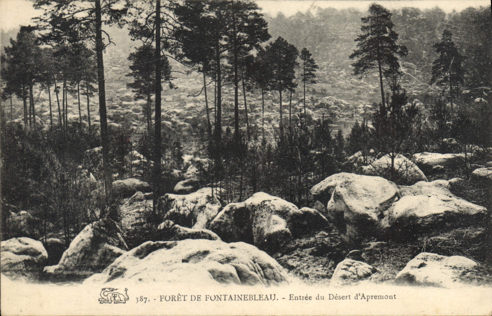 Forêt de Fontainebleau — Eingang zum Desert d'Apremont — n° 387