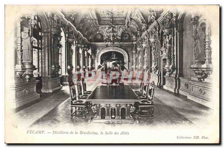 CPA Fecamp Distillerie dela Benedictine la Salle des Abbes 
