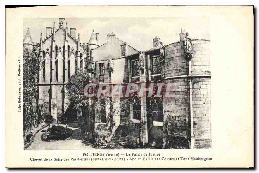 CPA Poitiers Vienne Le Palais de justice Chavet de la Salle des Pas Perdus XIIe et XIX siecles Ancie