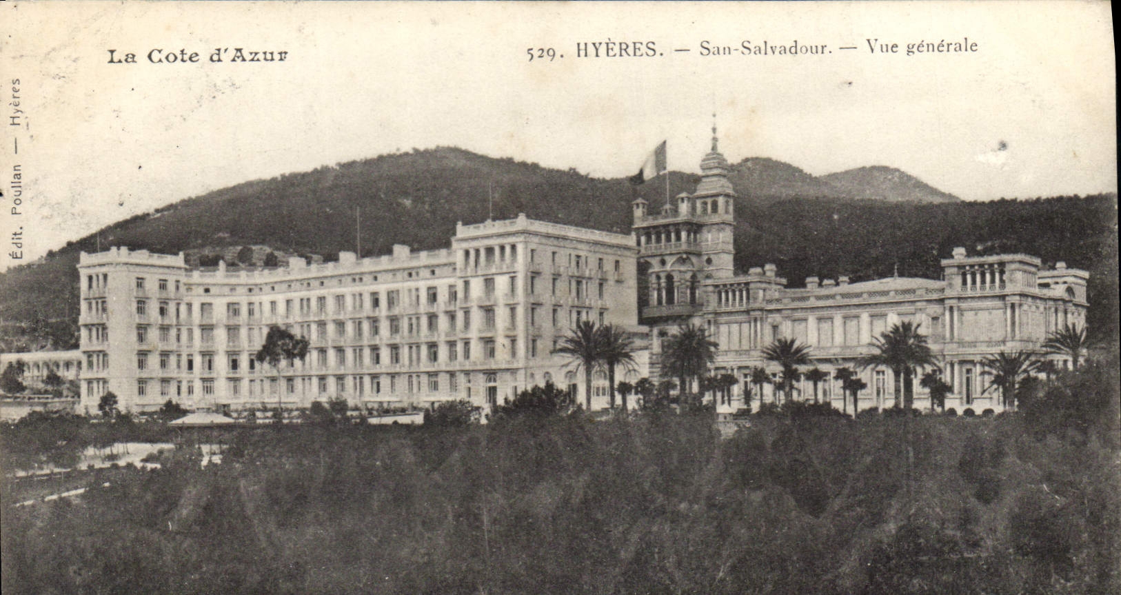 CPA La Cote d'Azur Hyeres San Salvadour Vue generale 