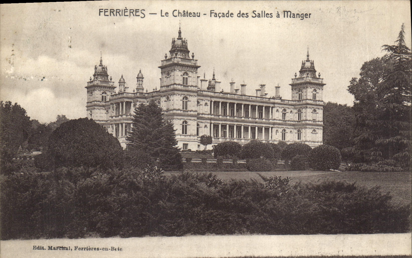 CPA Ferrieres Le Chateau Facade des Salles a Manger 