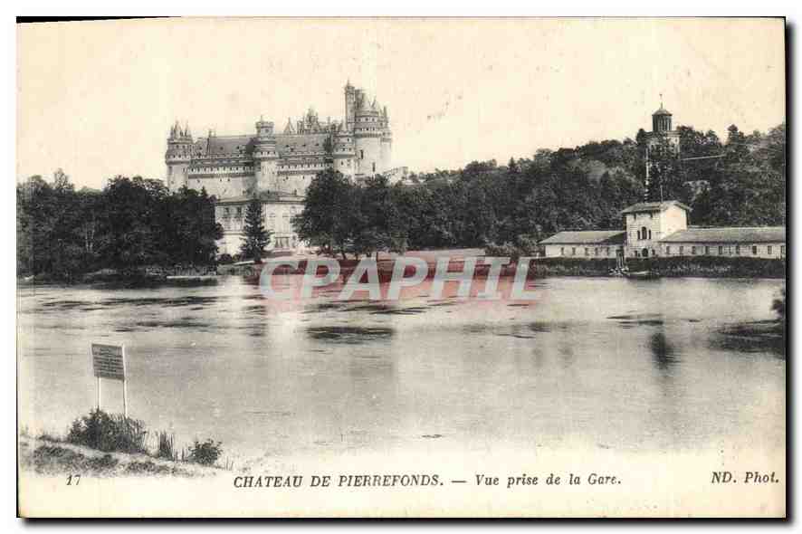 CPA Chateau de Pierrefonds Vue prise de la Gare 