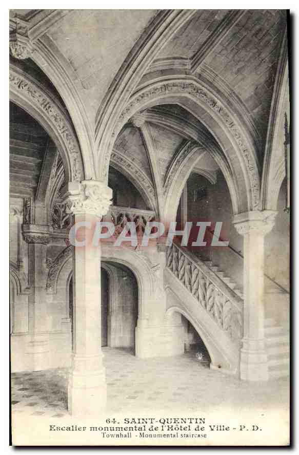 CPA Saint Quentin Escalier monumental de l'Hotel de Ville 