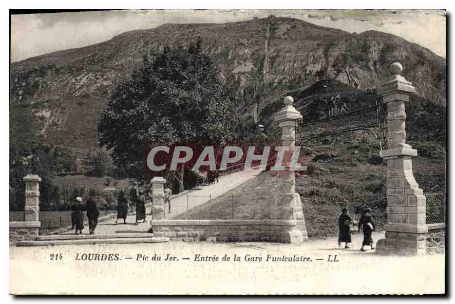 CPA Lourdes Pic du Jer Entree de la Gare Funiculaire 