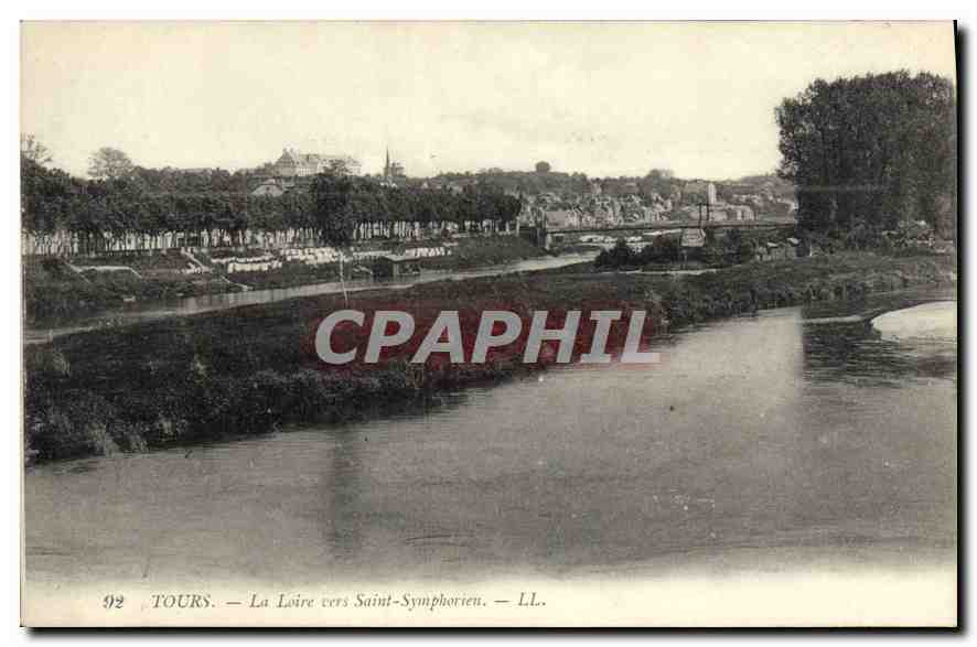 CPA Tours la Loire vers Saint Symphorien 
