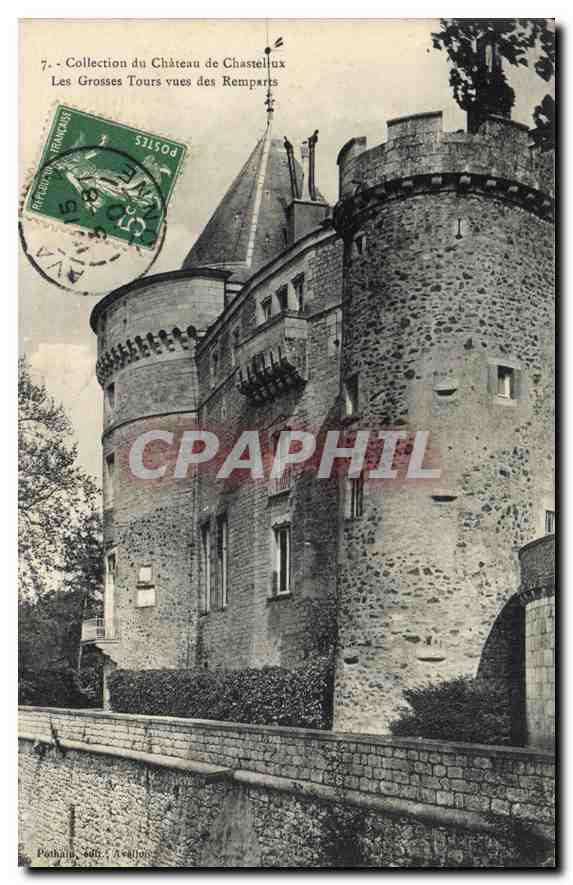CPA Collection du chateau de Chastellux les Grosses Tours vues des Remparts 