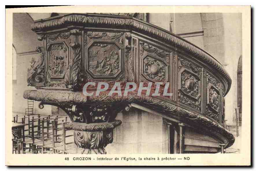 CPA Crozon interieur de l'eglise la Chaire a Precher 