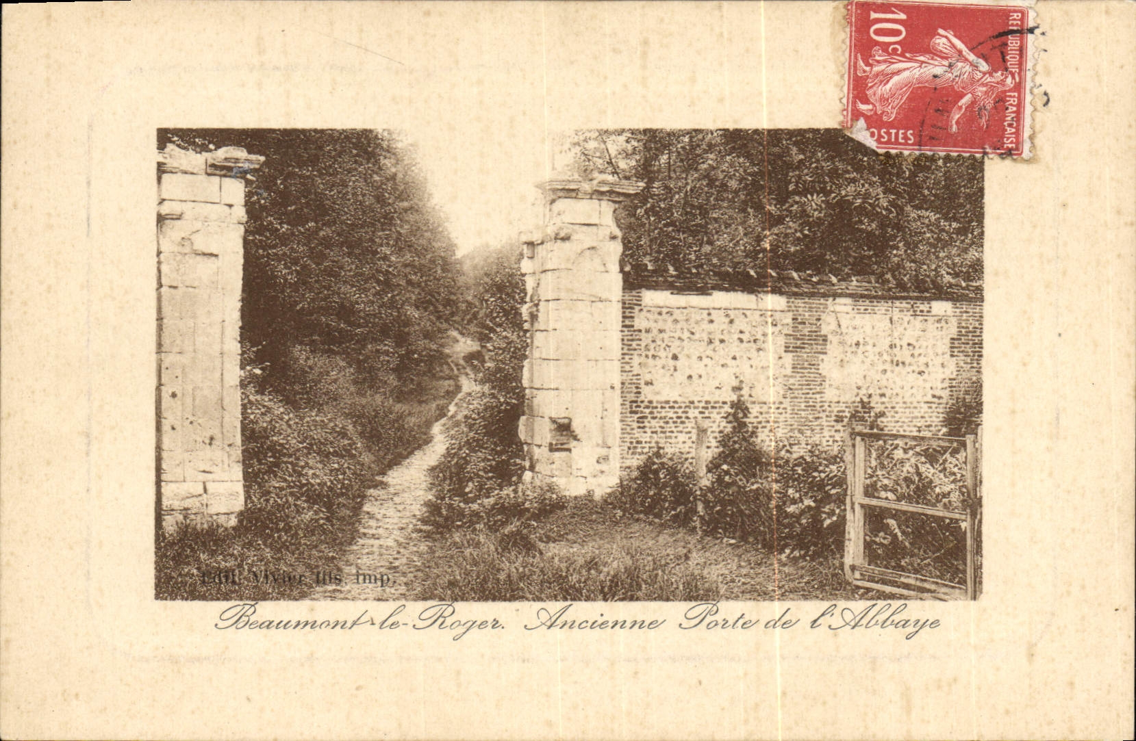 CPA Beaumont le Raper Ancienne Porte de l'Abbaye 