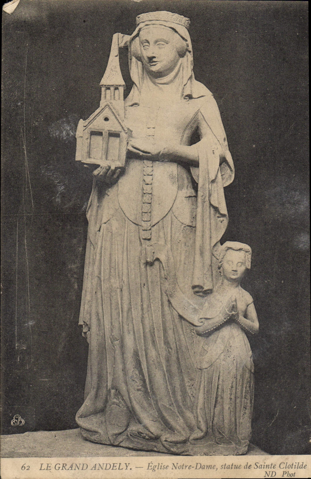 Le Grand-Andely — Église Notre-Dame, statue de Sainte Clotilde — ND Phot