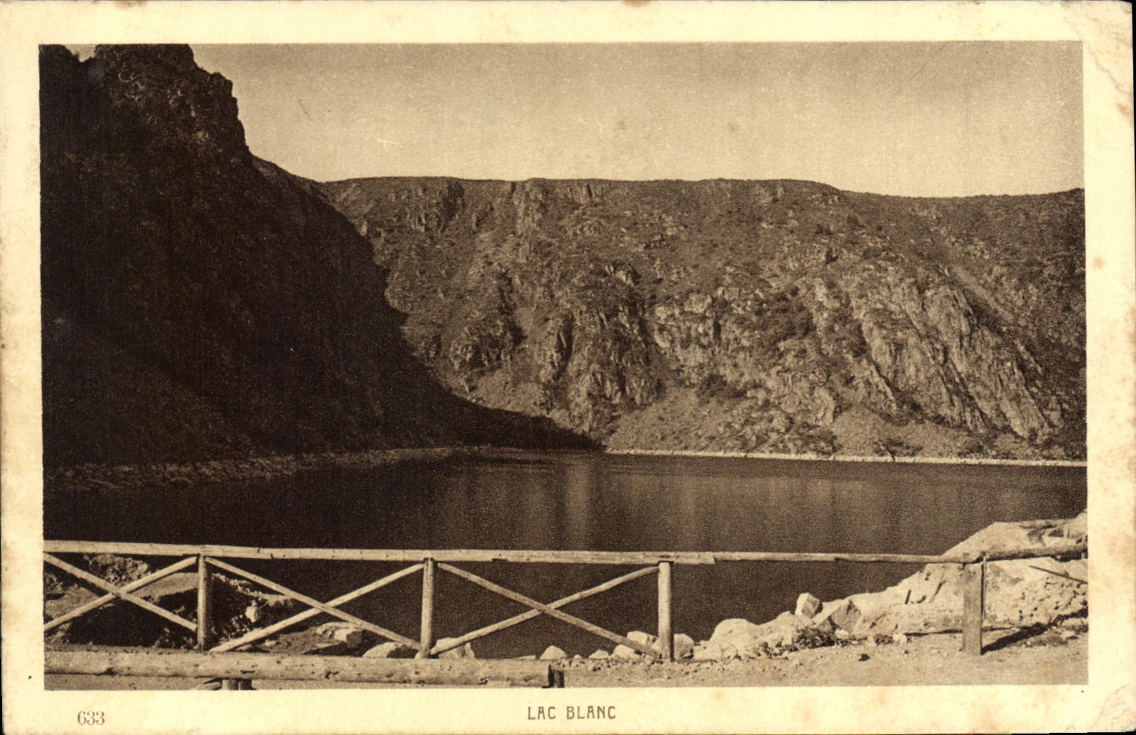 Lac Blanc — vue du lac entouré de falaises — éditeur Imp. Edit. BRAUN & Cie (Hi-Rhin), n° 633