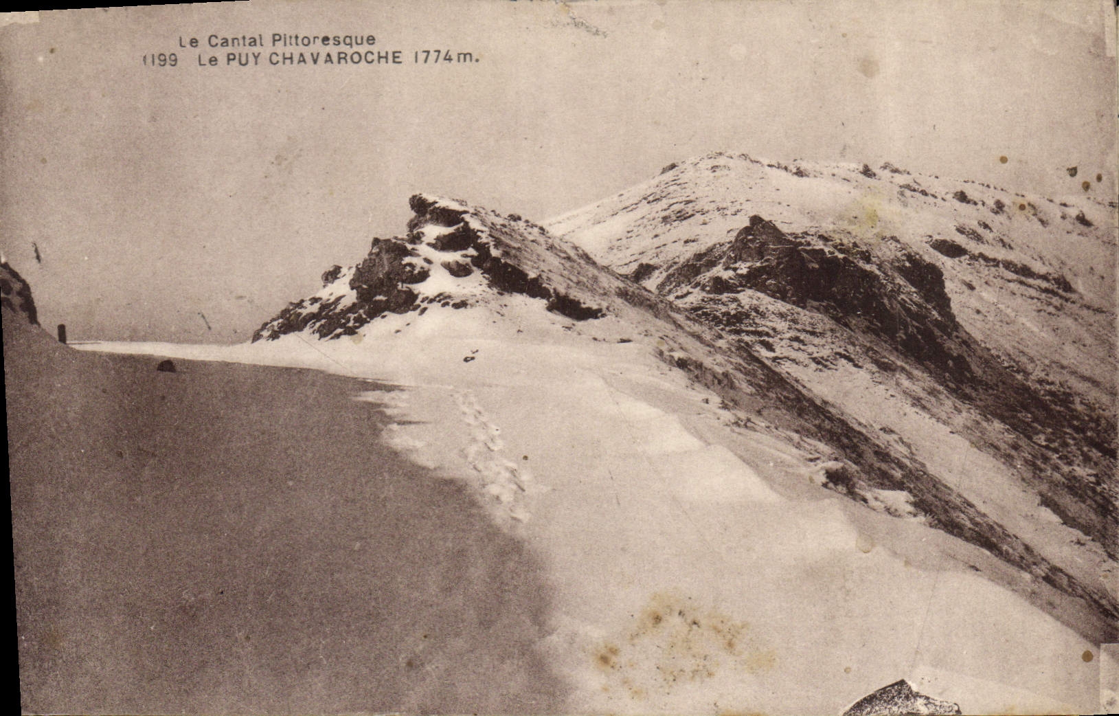 CPA Le Cantal Pittoresque le Puy Chavaroche 