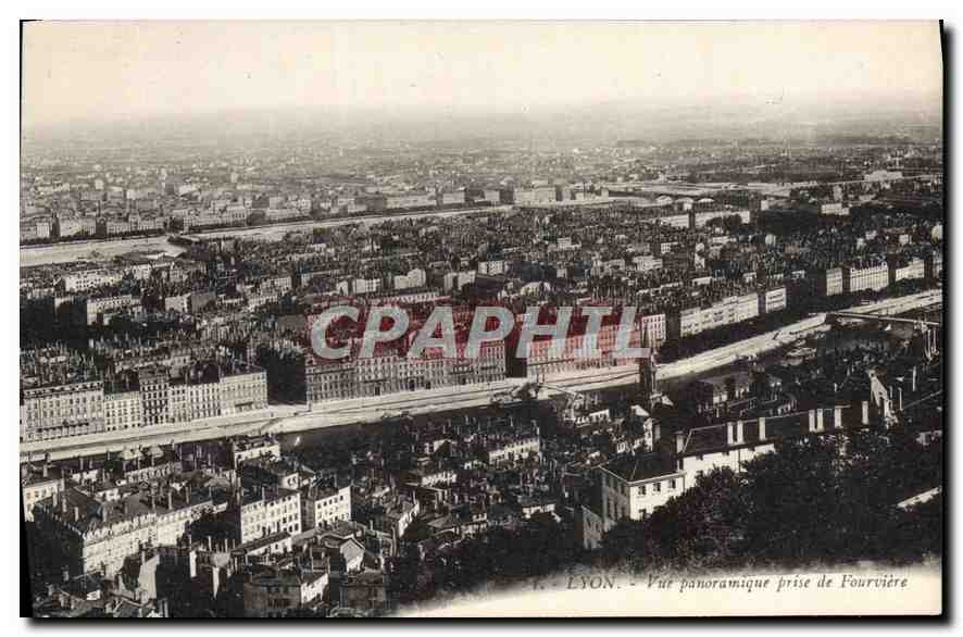 CPA Lyon Vue panoramique prise de Fourviere 