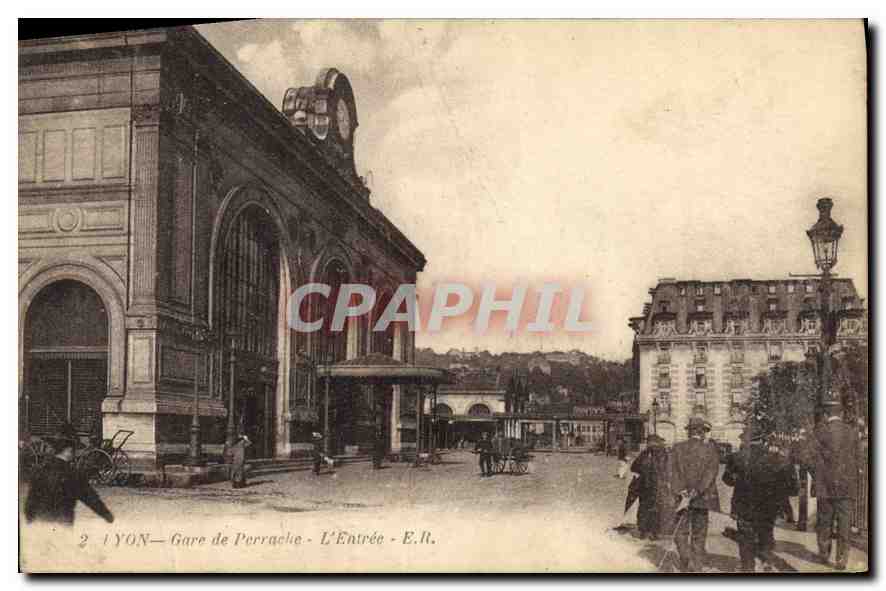 CPA Lyon Gare de Perrache l'Entree 