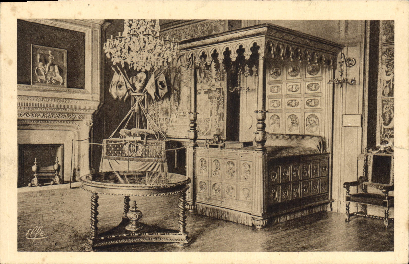 CPA Pyrenees Ocean Pau Chateau Henri IV Chambre a Coucher des Rois de Navarre 