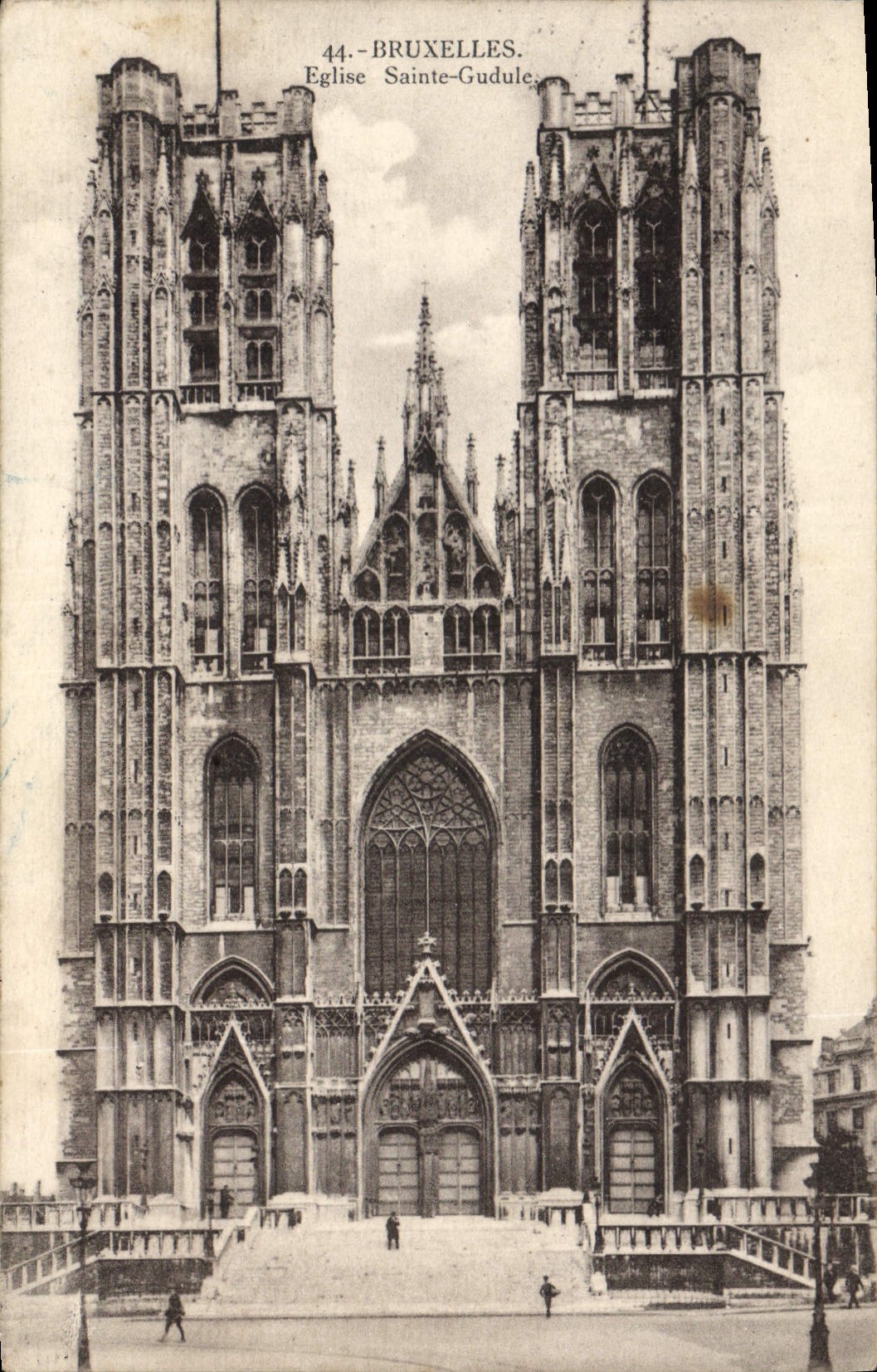 CPA Bruxelles Eglise Sainte Gudule 