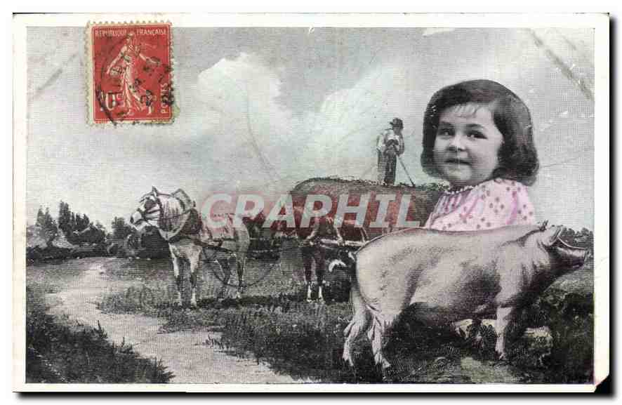 CPA Fantaisie Enfant Chevak Cochon Porc