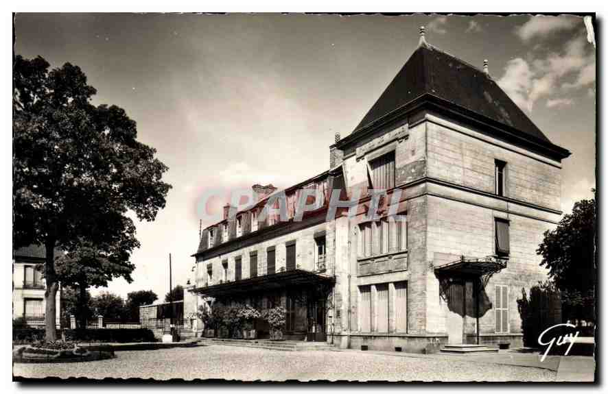 Hôtel de ville de Villeneuve-Saint-Georges — éditeur Guy, n° 9.502
