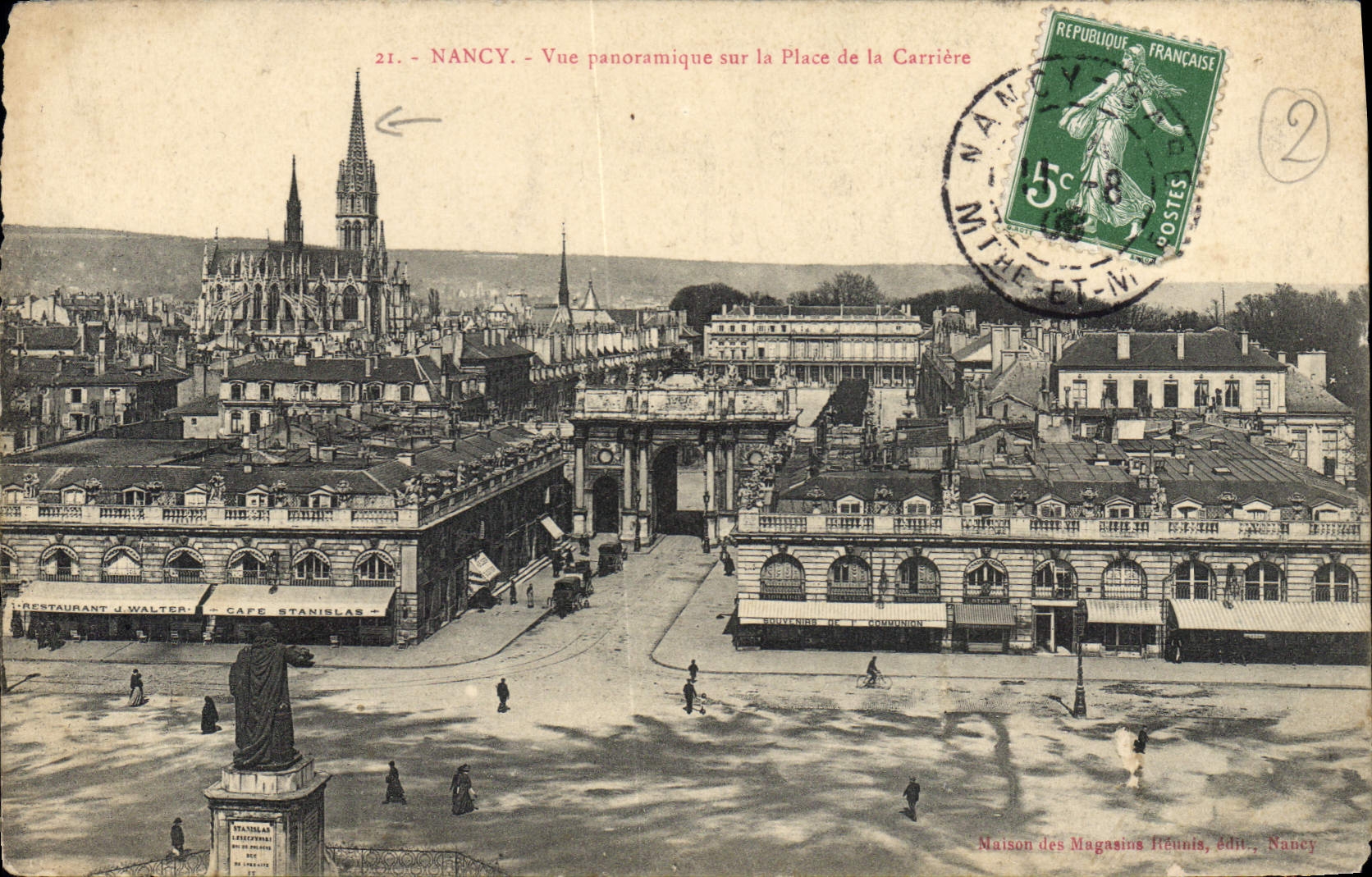 CPA Nancy Vue panoramique sur la Place de la Carriere 