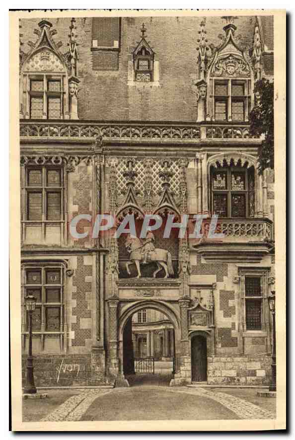 CPA Chateau de Blois Aile Louis XII Le Portail 