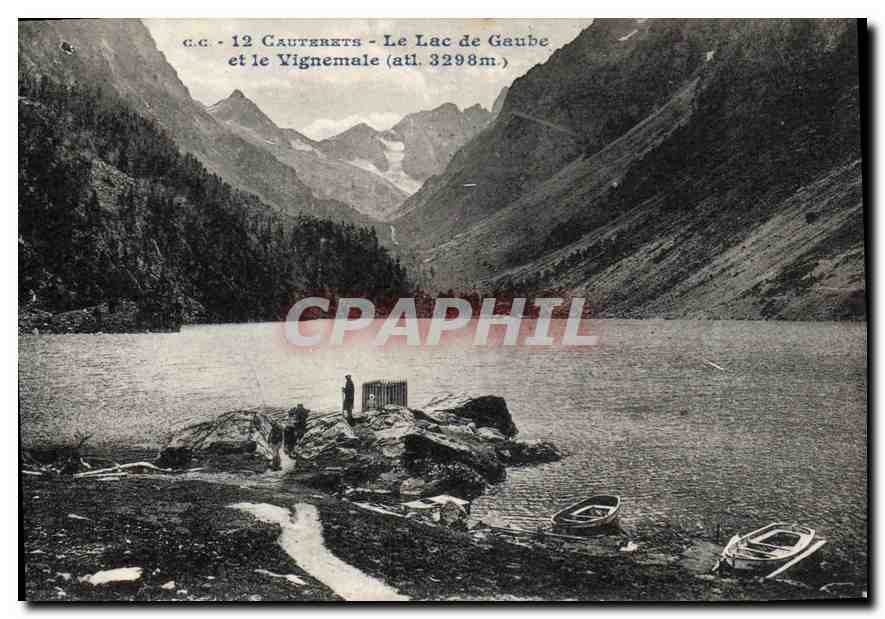 CPA Cauterets le Lac de Gaube et le Vignemale 