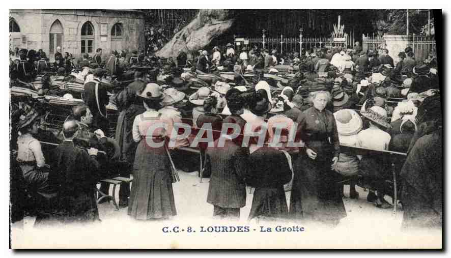CPA Lourdes la Grotte 