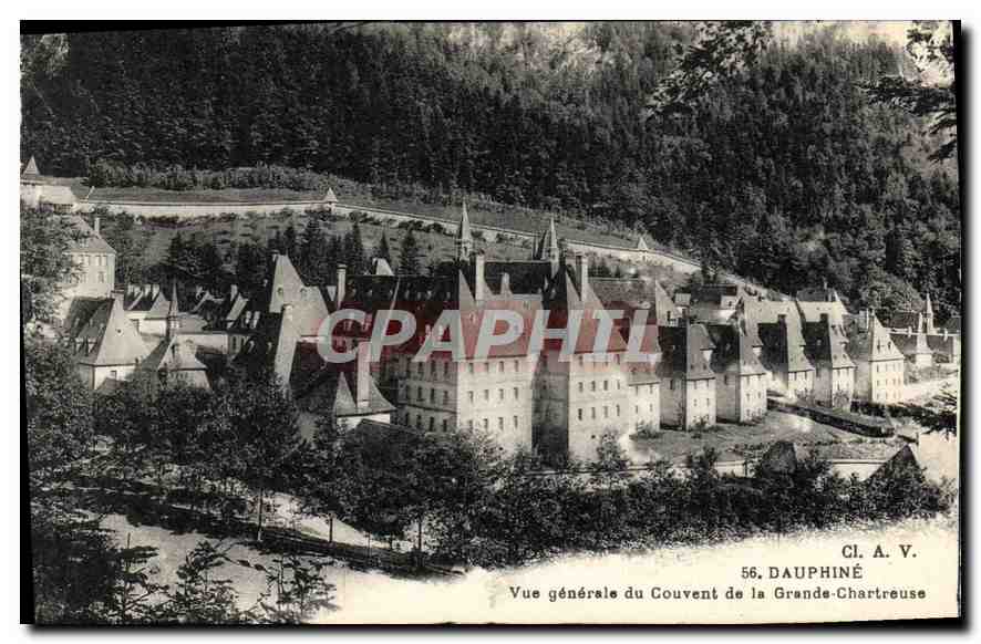 CPA Dauphine vue generale du Couvent de la Grande Chartreuse 