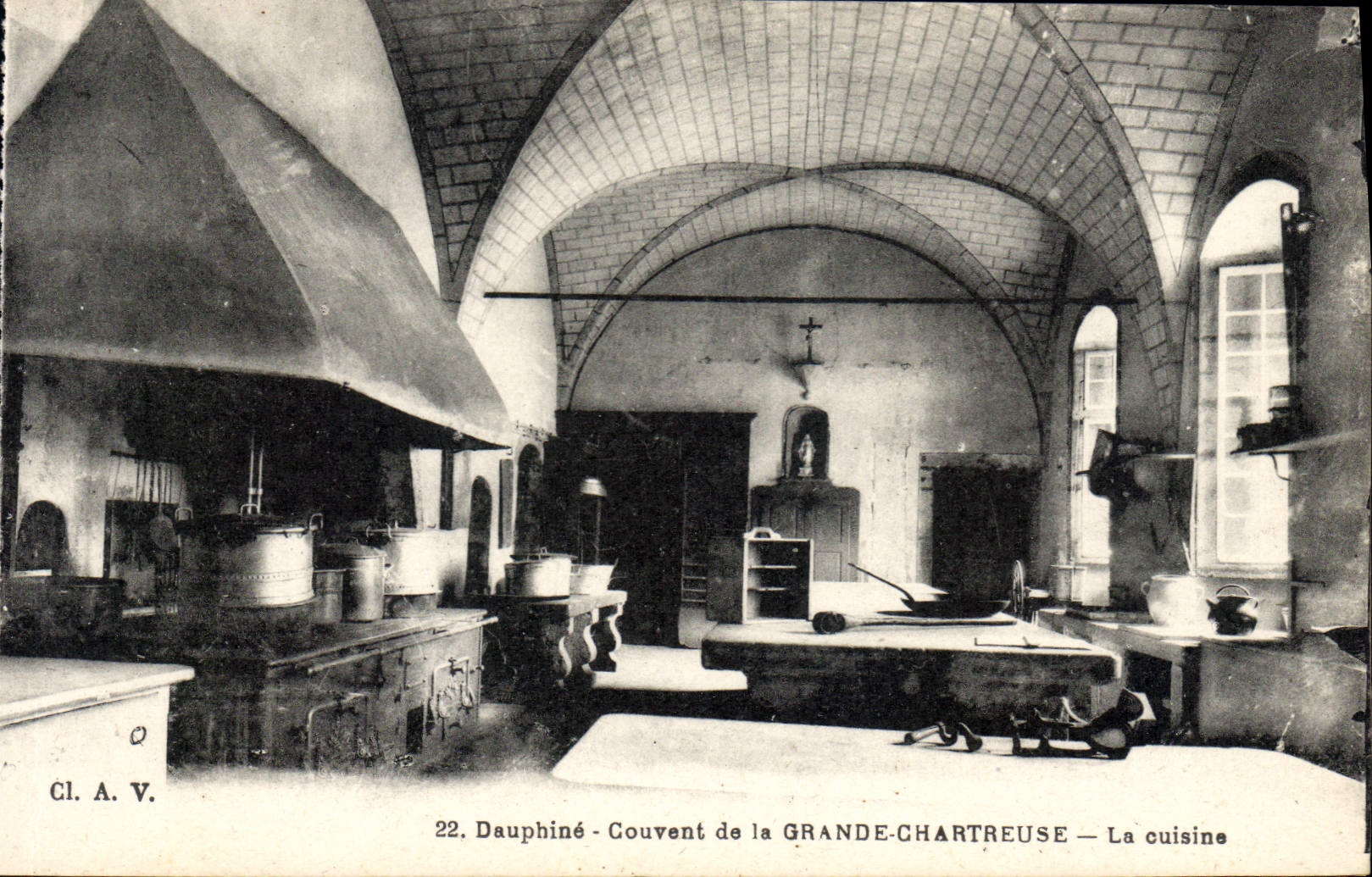 Dauphiné - Couvent de la GRANDE-CHARTREUSE — La cuisine