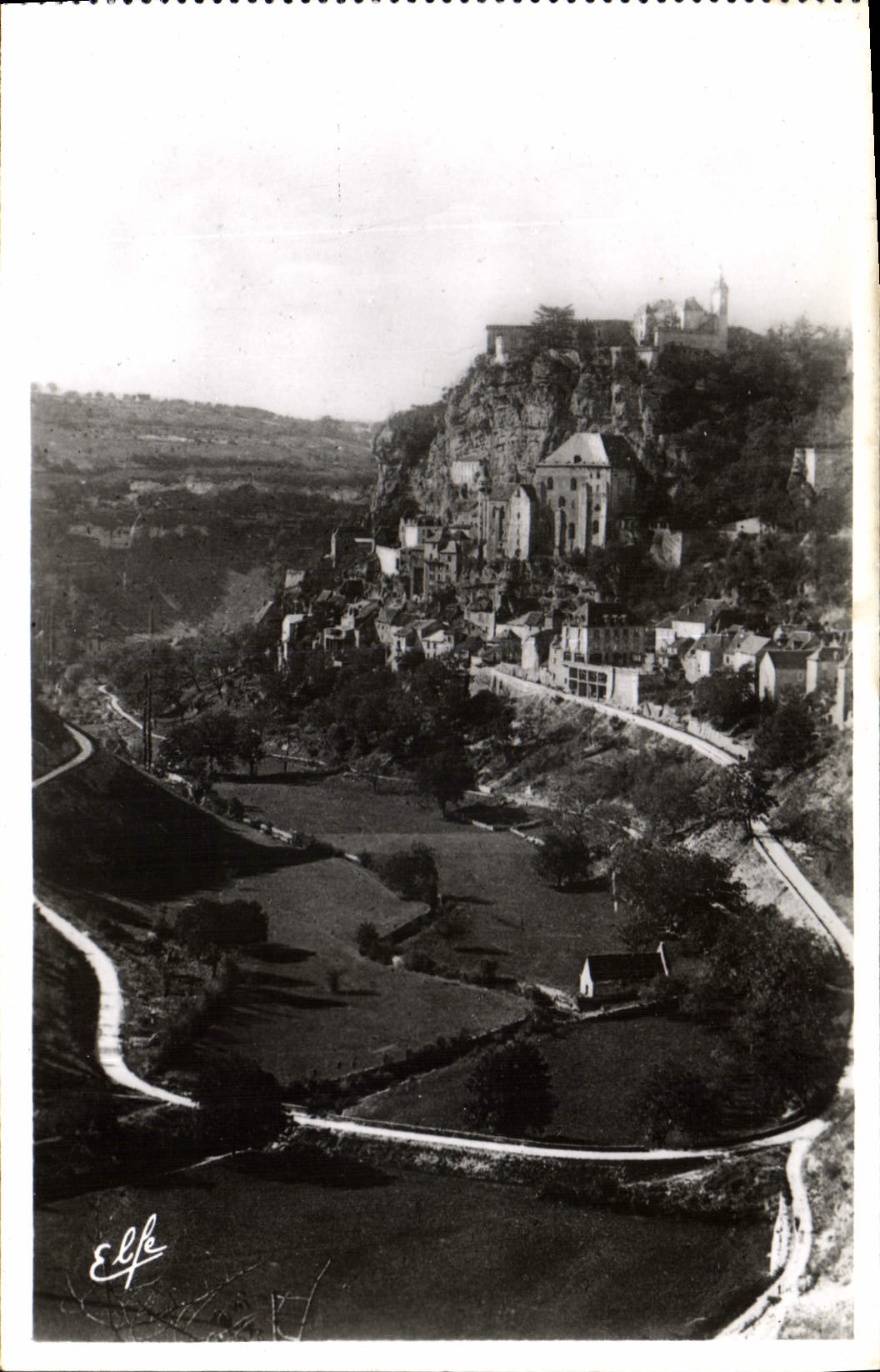 CPA Pyrlnees Ocean Rocamadour vue en Nid d'Aigle de la Boucle de la Route de Cahors 