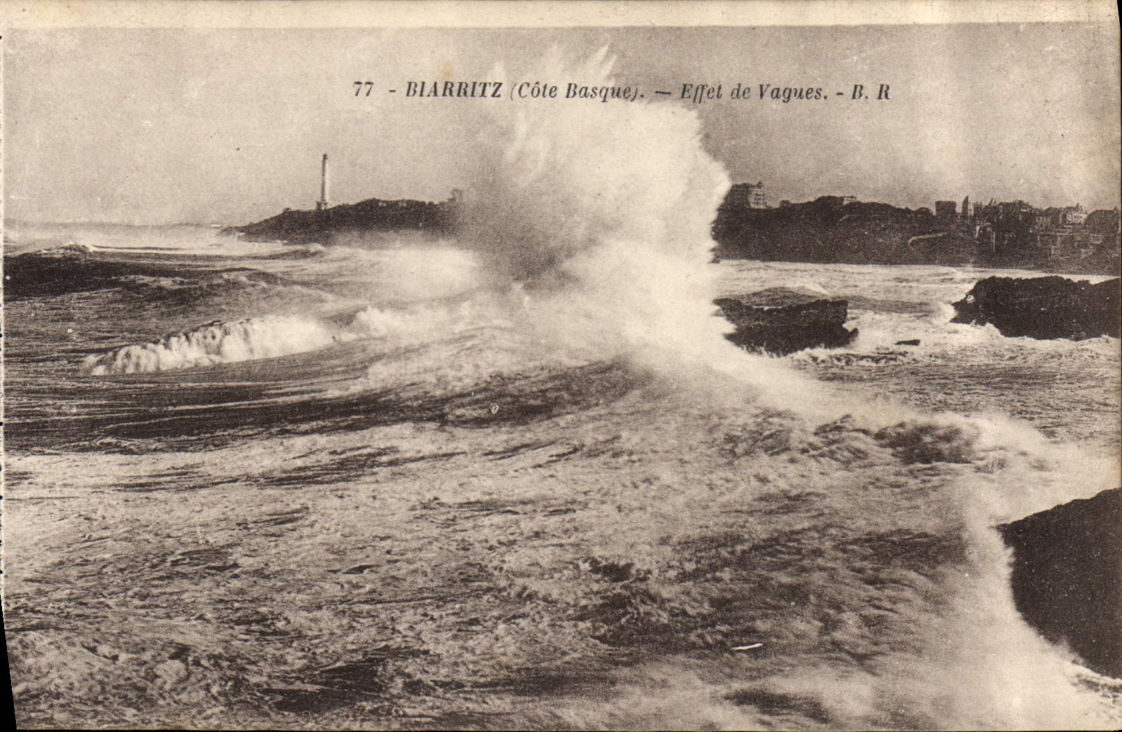 CPA Biarritz Cote Basque Effet de Vagues 