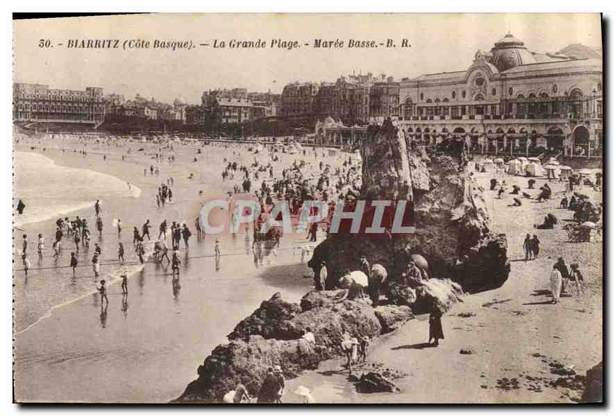 CPA Biarritz Cote Basque la Grande Plage Maree Basse 