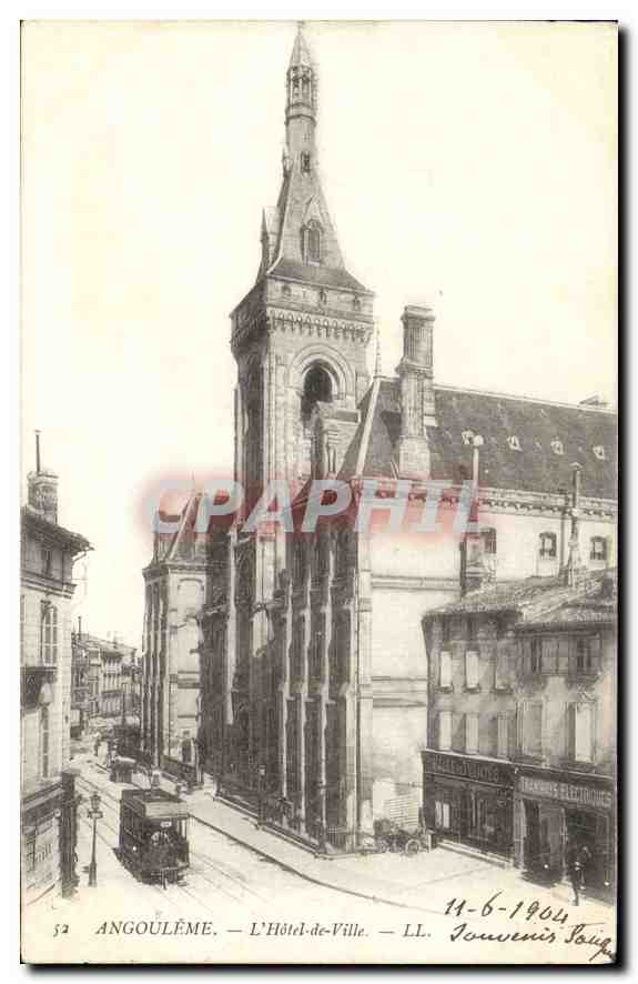 CPA Angouleme L'Hotel de Ville 