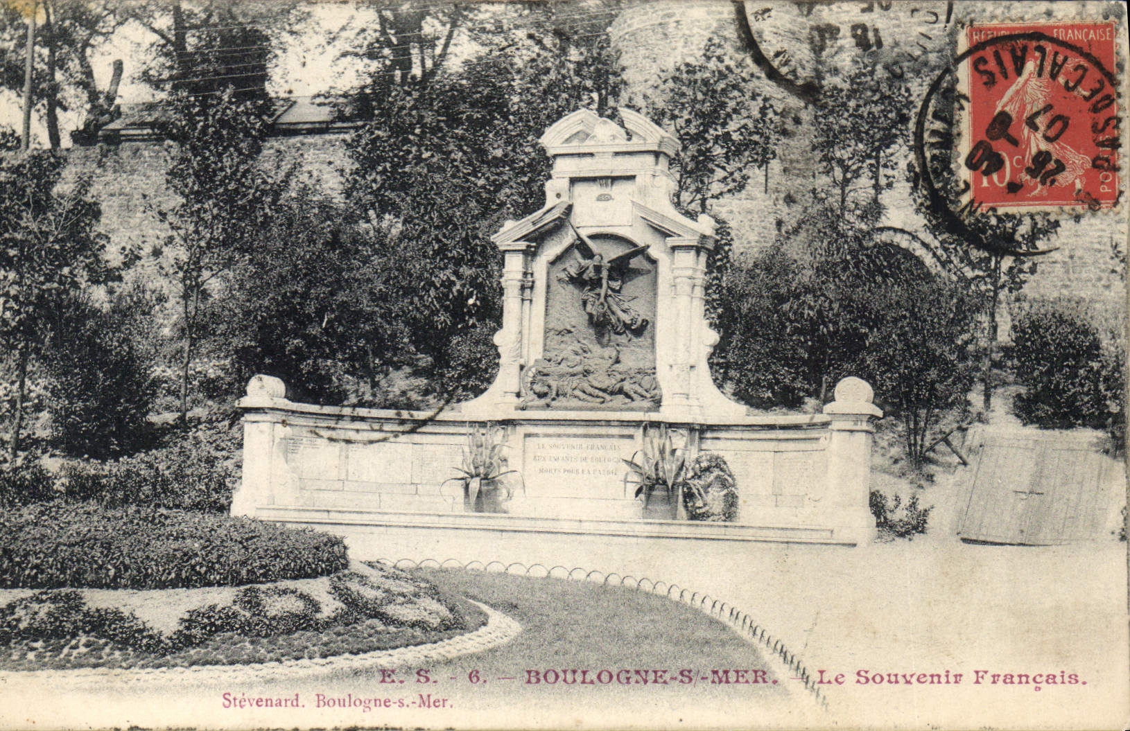 Boulogne-sur-Mer — Le Souvenir Français — Éditeur Stévenard, n°6