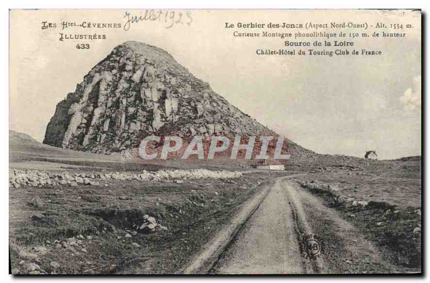 Le Gerbier des Joncs (Aspect Nord-Ouest) — Montagne phonolitique de 1554 m. — Les Hautes-Cévennes Illustrées n°433