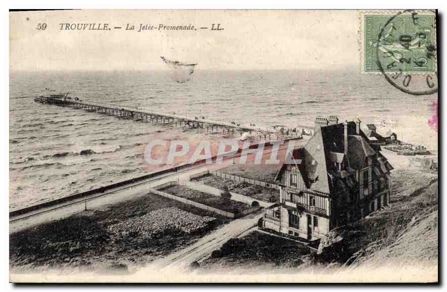 CPA Trouville La Jetee Promenade 