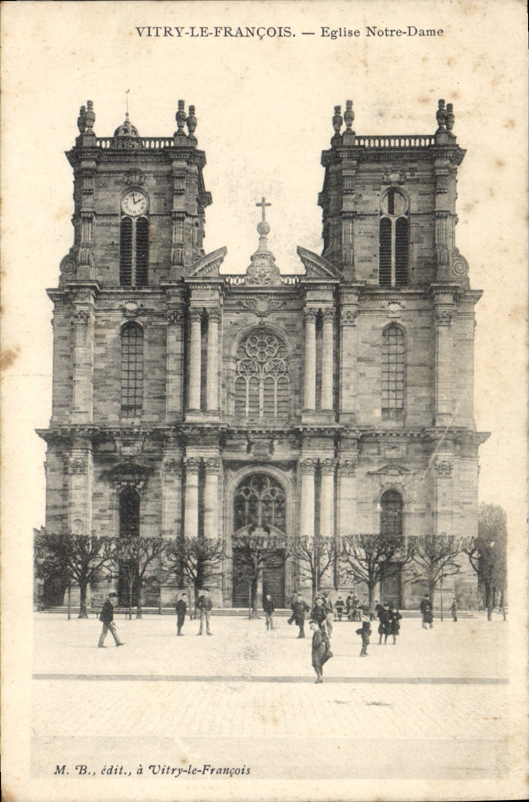 CPA Vitry le Francois Eglise Notre Dame 