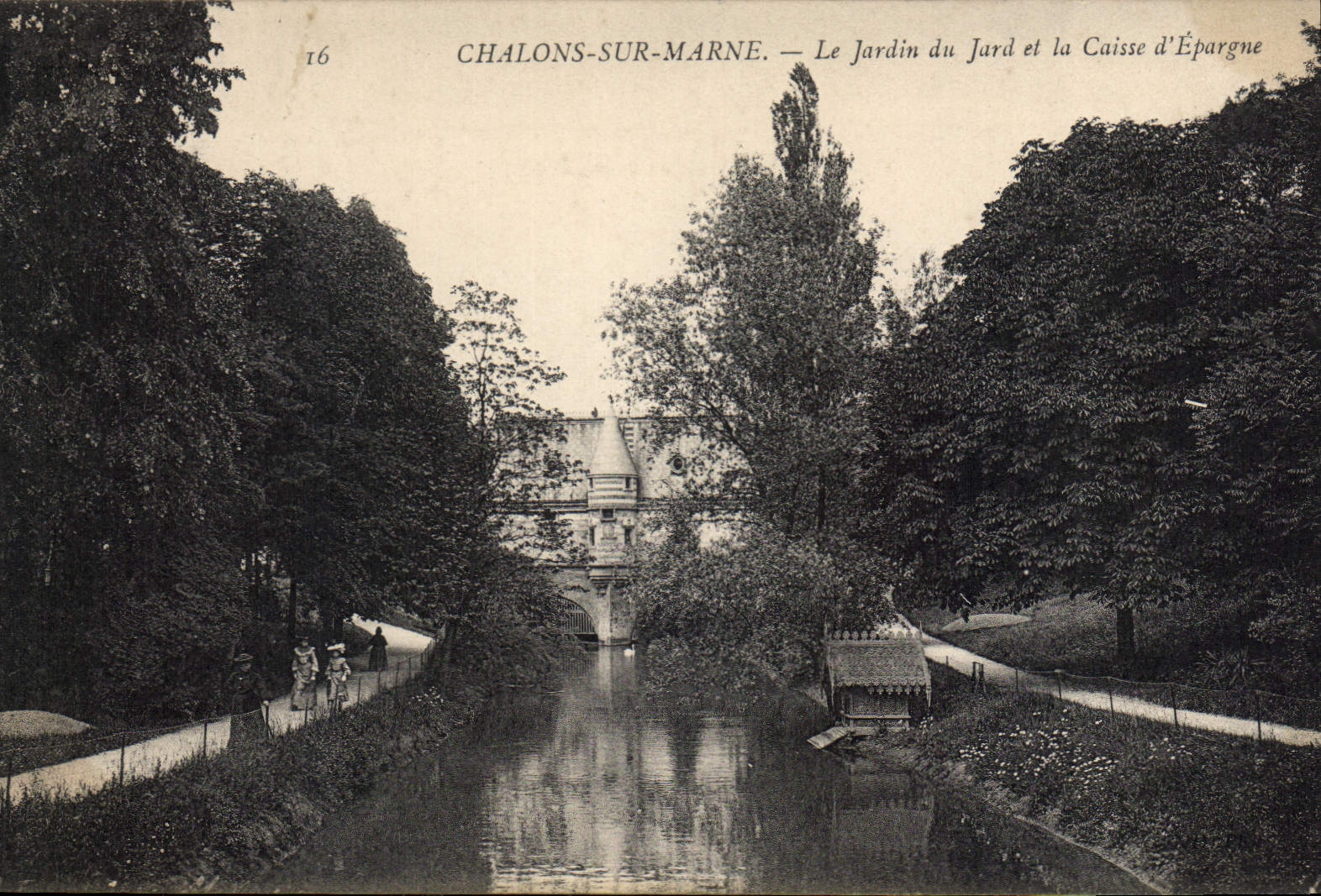Chalons-sur-Marne. — Le Jardin du Jard et la Caisse d'Épargne