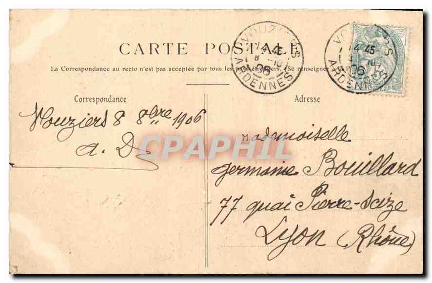 CPA Vouziers Portail de l'Eglise  — Rückseite